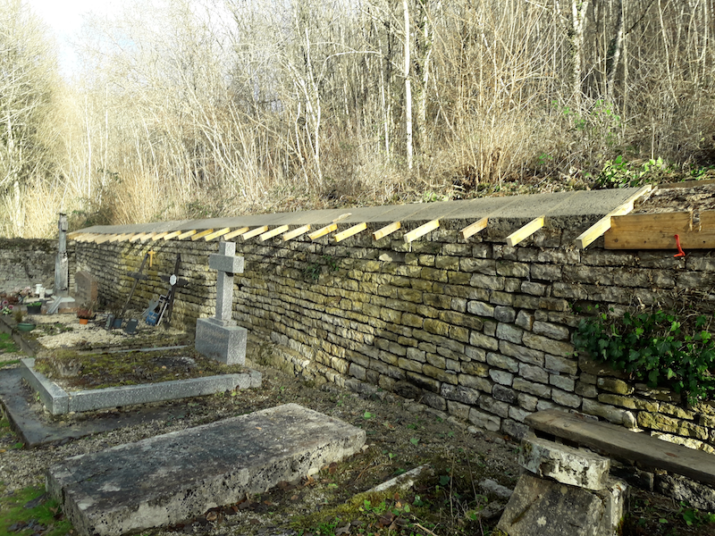 Réfection mur cimetière Lusigny